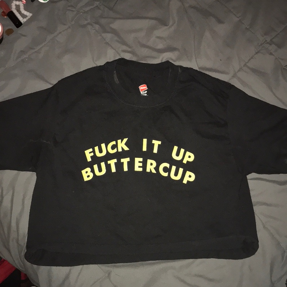 Crop top with slogan